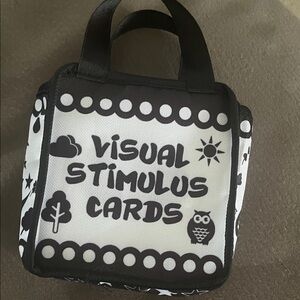 Visual Stimulus Cards Bag - 18 double sided image cards in black and white
